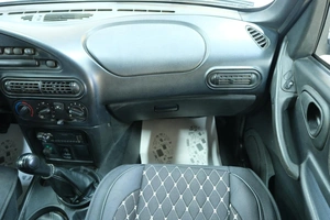 Внедорожник Chevrolet Niva 2013 года, 499000 рублей, Омск