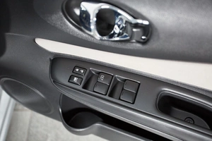 Хетчбэк Nissan Note 2020 года, 1050000 рублей, Красноярск