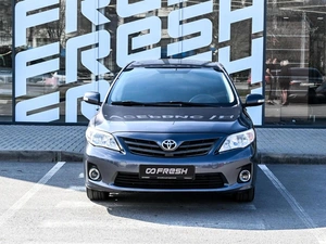 Седан Toyota Corolla 2013 года, 1020000 рублей, Волгоград