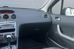 Седан Peugeot 408 2012 года, 560000 рублей, Солонцы