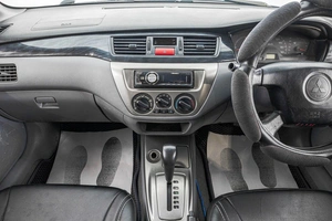 Седан Mitsubishi Lancer 2004 года, 399000 рублей, Барнаул