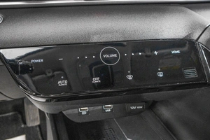 Седан Hyundai Elantra 2020 года, 1899000 рублей, Барнаул