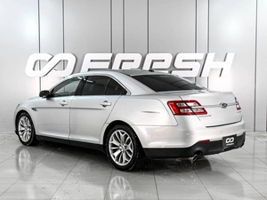 Седан Ford Taurus 2017 года, 1499000 рублей, Аксай