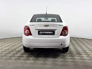 Седан Chevrolet Aveo 2014 года, 943200 рублей, Казань