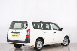 Универсал Toyota Probox 2016 года, 1069000 рублей, Красноярск