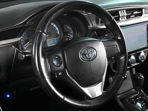 Седан Toyota Corolla 2013 года, 1409000 рублей, Ростов-на-Дону