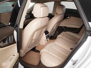 Лифтбек Audi A7 2014 года, 2426000 рублей, Красный Пахарь