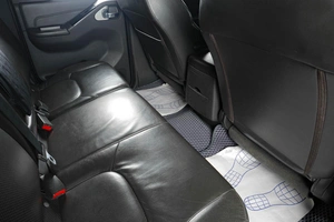 Пикап Nissan Navara 2011 года, 1699000 рублей, Тюмень