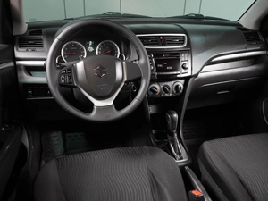 Хетчбэк Suzuki Swift 2011 года, 879000 рублей, Воронеж
