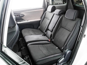 Минивэн Toyota Wish 2011 года, 1049000 рублей, Тюмень