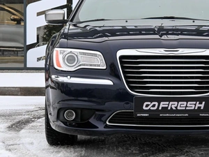 Седан Chrysler 300C 2012 года, 1699000 рублей, Волгоград
