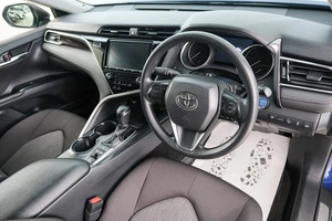 Седан Toyota Camry 2017 года, 2699000 рублей, Красноярск
