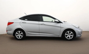 Седан Hyundai Solaris 2013 года, 657000 рублей, Орёл