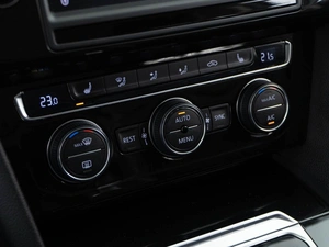 Седан Volkswagen Passat 2016 года, 1713444 рублей, Москва