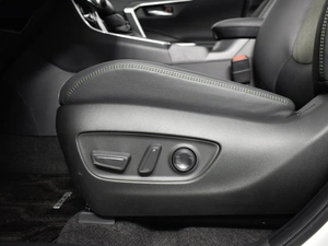 Внедорожник Toyota RAV4 2025 года, 3999000 рублей, Казань