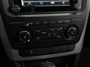 Внедорожник Skoda Yeti 2016 года, 1449000 рублей, Тюмень