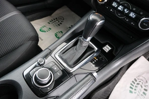 Седан Mazda Axela 2017 года, 1699000 рублей, Красноярск