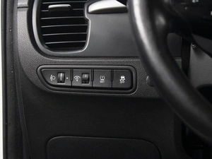 Хетчбэк Kia Rio X-Line 2018 года, 1450000 рублей, Омск