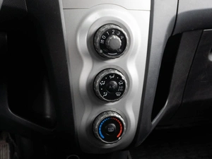 Хетчбэк Toyota Yaris 2008 года, 720000 рублей, Тюмень