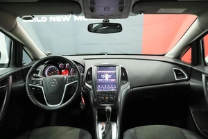 Хэтчбек Opel Astra 2012 года, 990000 рублей, Курск