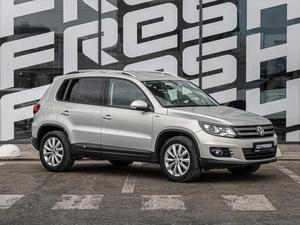 Внедорожник Volkswagen Tiguan 2016 года, 1699000 рублей, Краснодар