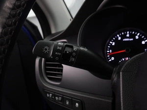 Хетчбэк Kia Rio 2017 года, 1499000 рублей, Воронеж