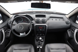 Внедорожник Renault Duster 2011 года, 1150000 рублей, Брянск