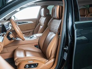 Седан Hongqi H9 2021 года, 3320000 рублей, Волгоград