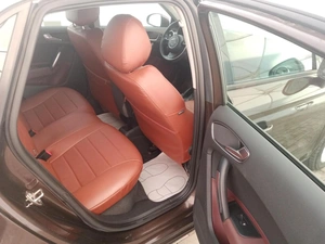 Хэтчбек Audi A2 2012 года, 1200000 рублей, Клинцы