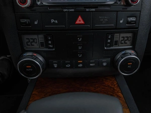Внедорожник Volkswagen Touareg 2007 года, 1095000 рублей, Ставрополь