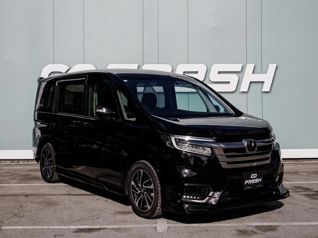 Минивэн Honda Stepwgn 2020 года, 2770000 рублей, Большой Сочи