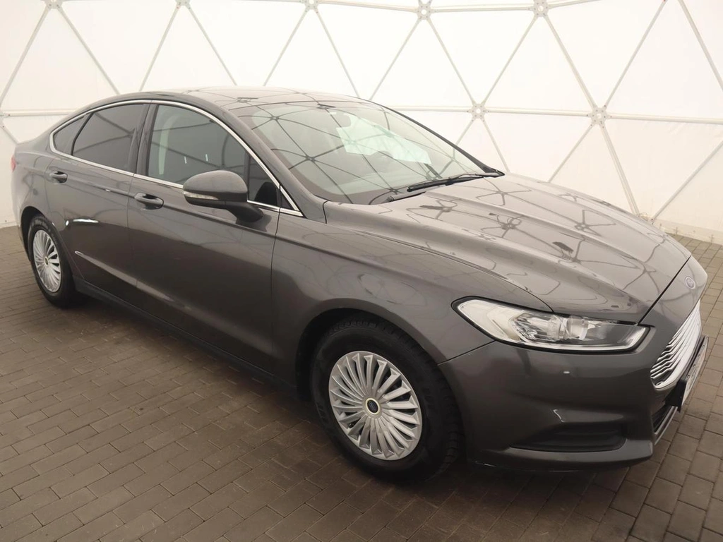 Седан Ford Mondeo 2015 года, 1430000 рублей, Орёл