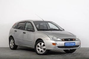 Хетчбэк Ford Focus 2001 года, 229000 рублей, Томск
