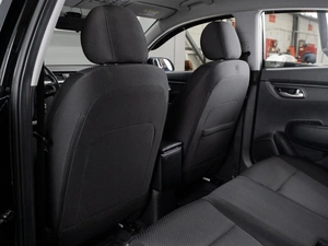 Седан Kia Rio 2021 года, 1599000 рублей, Тюмень