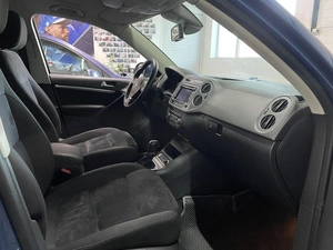 Внедорожник Volkswagen Tiguan 2014 года, 1720000 рублей, Ярославль