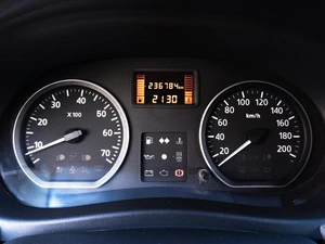Хетчбэк Renault Sandero 2010 года, 579000 рублей, Саратов