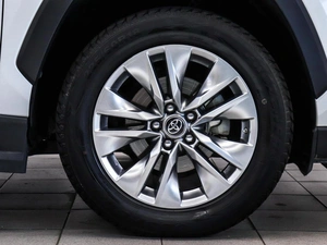 Внедорожник Toyota Wildlander 2020 года, 3350000 рублей, Красноярск