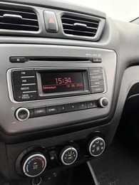 Седан Kia Rio 2015 года, 1030000 рублей, Орёл