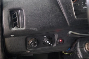 Внедорожник ВАЗ (LADA) 4x4 (Нива) 2002 года, 399000 рублей, Омск