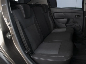 Седан Renault Logan Stepway 2021 года, 1230000 рублей, Омск
