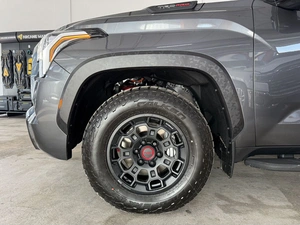 Внедорожник Toyota Sequoia 2025 года, 15000000 рублей, Новоивановское