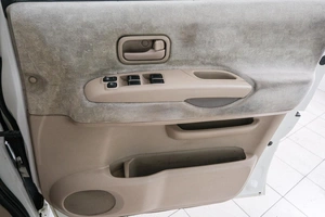 Минивэн Nissan Serena 2002 года, 499000 рублей, Красноярск