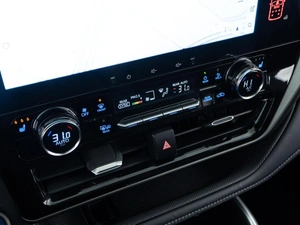 Внедорожник Toyota Highlander 2021 года, 4298055 рублей, Москва