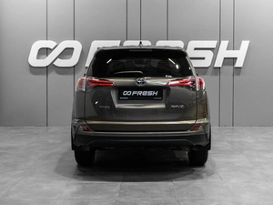 Внедорожник Toyota RAV4 2017 года, 2099000 рублей, Тюмень