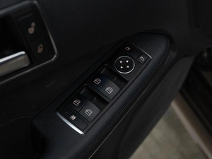 Седан Mercedes-benz E-класс 2014 года, 2476444 рублей, Москва