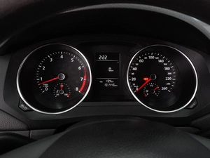 Седан Volkswagen Jetta 2015 года, 1089000 рублей, Воронеж