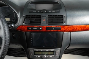 Седан Toyota Avensis 2006 года, 819000 рублей, Тюмень