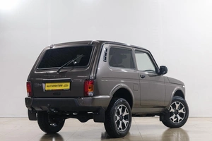 Внедорожник ВАЗ (LADA) Niva Legend 2024 года, 1179000 рублей, Новокузнецк