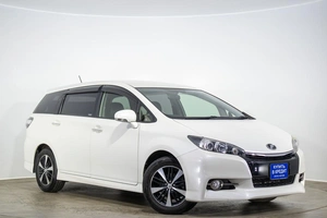 Минивэн Toyota Wish 2015 года, 1799000 рублей, Оренбург