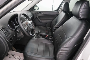 Внедорожник Skoda Yeti 2011 года, 1199000 рублей, Красноярск